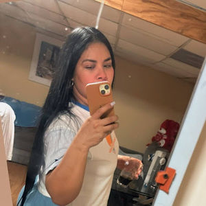 Meet your Posher, Sandra marcela